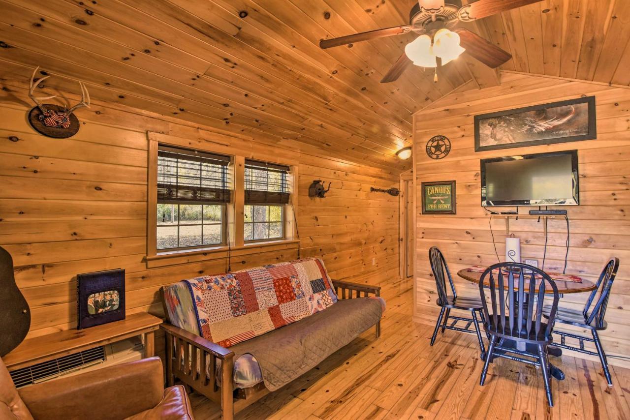 Rural Cabin Hideaway With Fire Pit And Mtn Views! Parsons Экстерьер фото